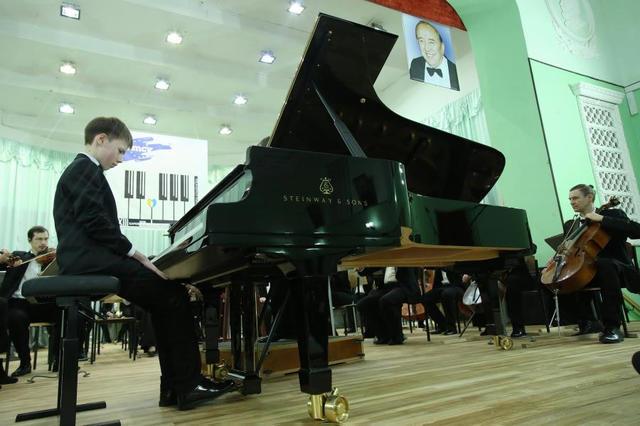 XIII Международный конкурс юных пианистов Владимира Крайнева