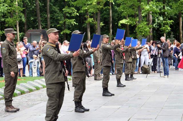 Присяга гвардейцев