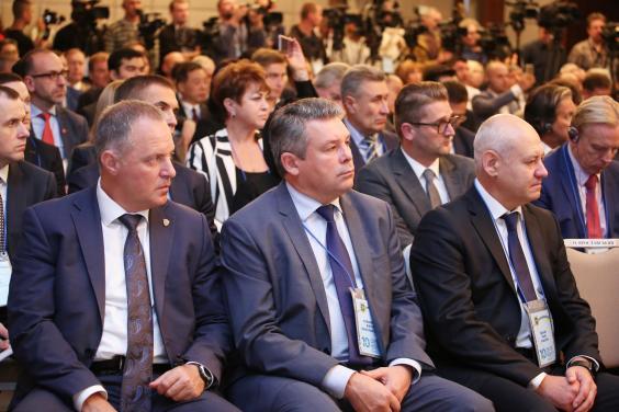 Фото:kharkivoda.gov.ua X Міжнародний економічний форум «Інновації. Інвестиції. Харківські ініціативи!»