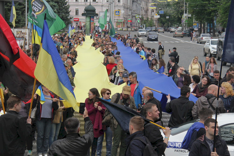 Хода за скасування зносу волонтерського намету