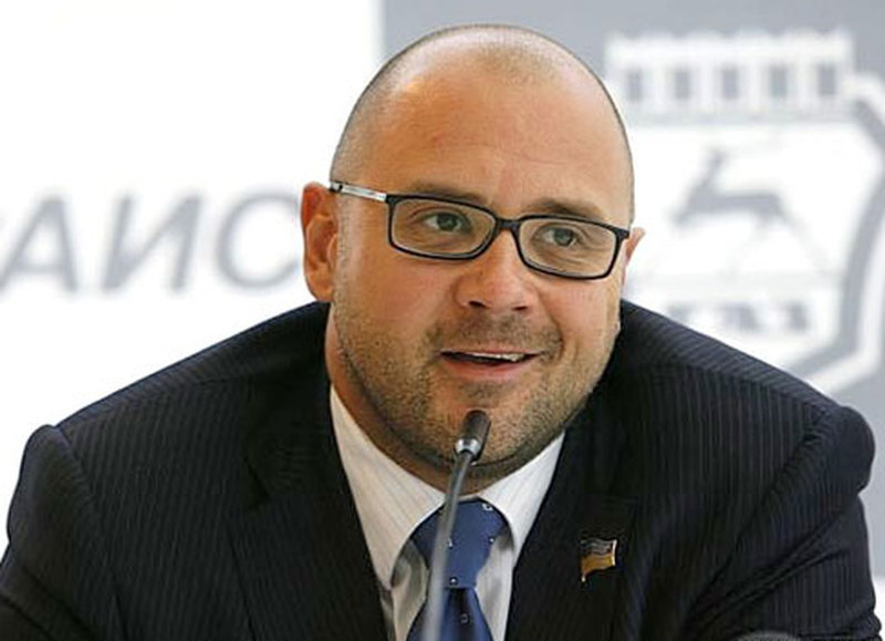 Дмитрий Святаш
