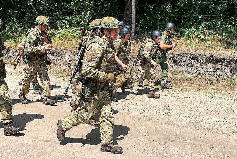 змагання за берет з відзнакою