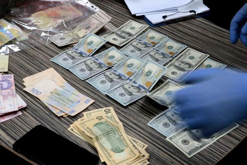 Фото: скриншот с оперативного видео Задержание на взятке