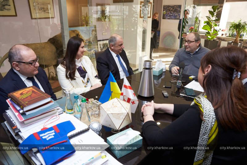 зустріч міського голови Геннадія Кернеса з Надзвичайним і Повноважним Послом Грузії в Україні Теймуразом Шарашенідз