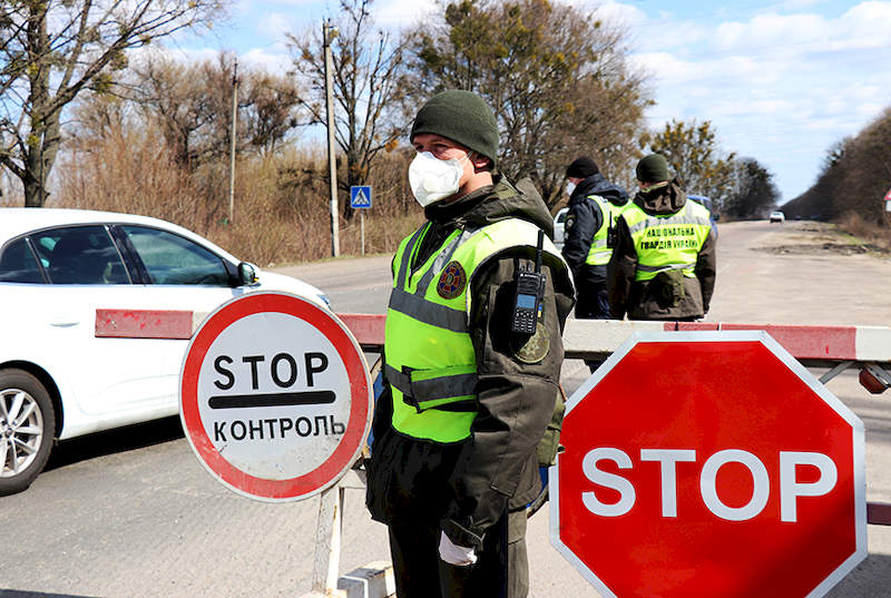 Гвардійці борються з пандемією коронавірусу