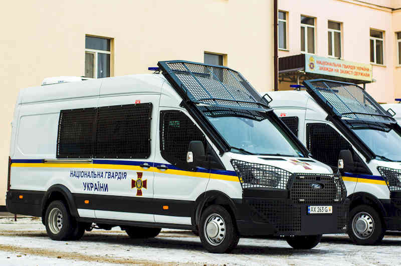 Специальные микроавтобусы «Ford Transit»