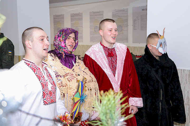 Святковий вертеп