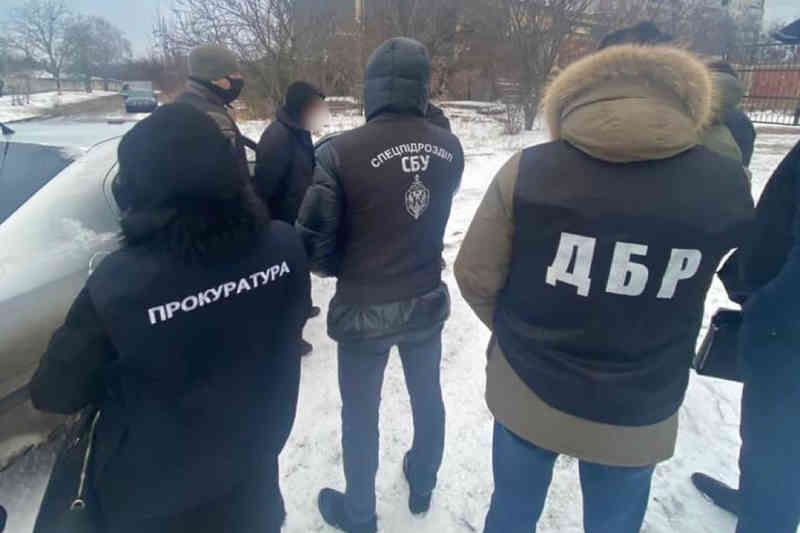 затримання поліцейського