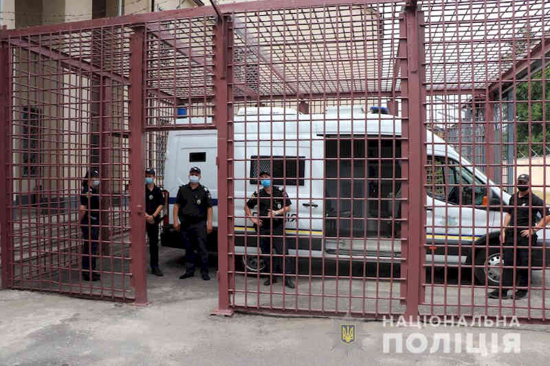 Доставка задержанных