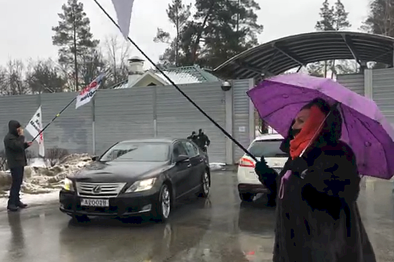 Учасники #SaveФОП пікетують держдачі