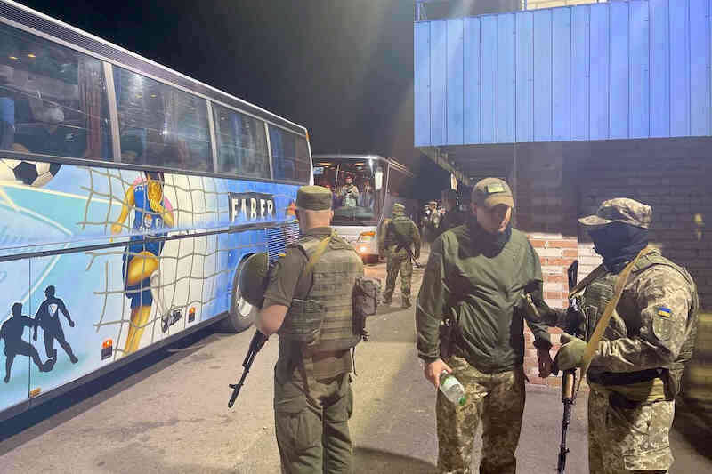 Правоохранители задержали автобусы