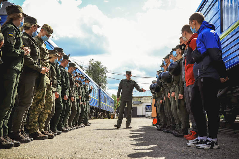 Збори з випускниками