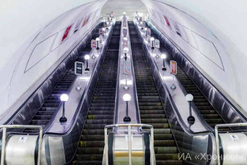 Ескалатор харківського метрополітену