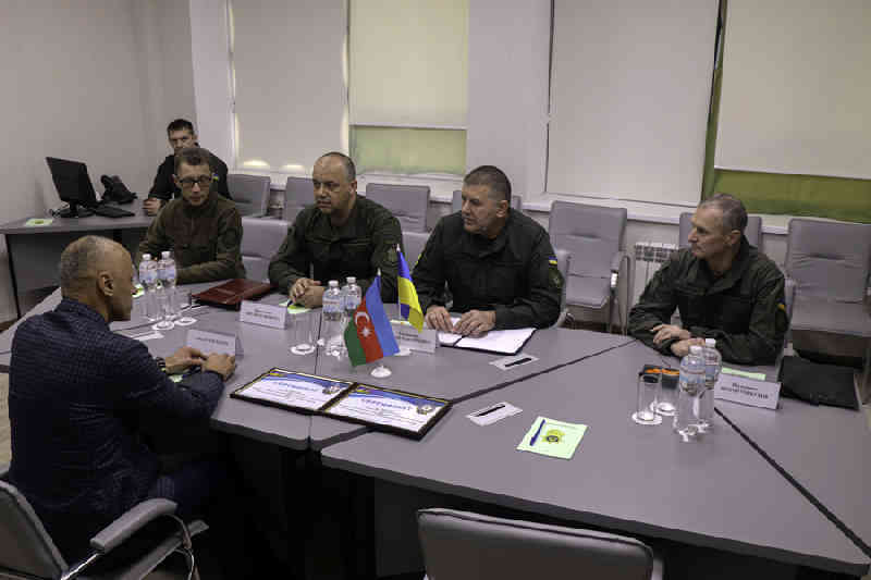 Зустріч гвардійців із консулом