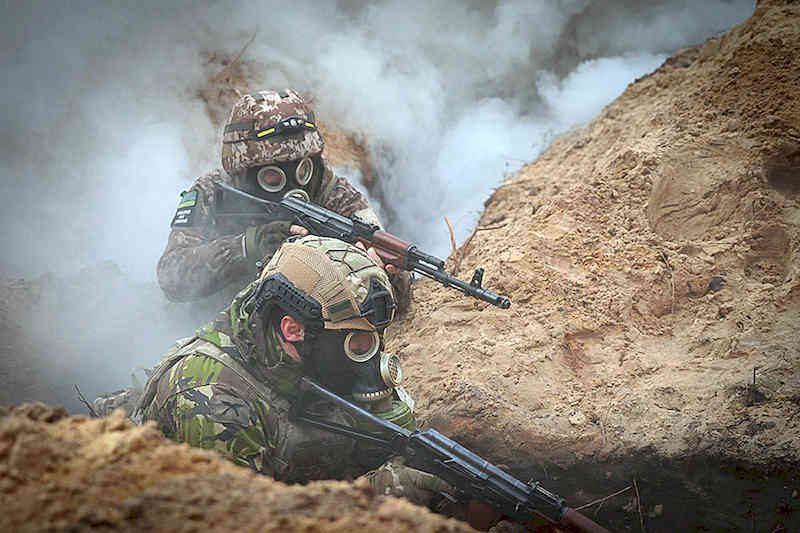 Гвардійці проходять курс базової загальновійськової підготовки