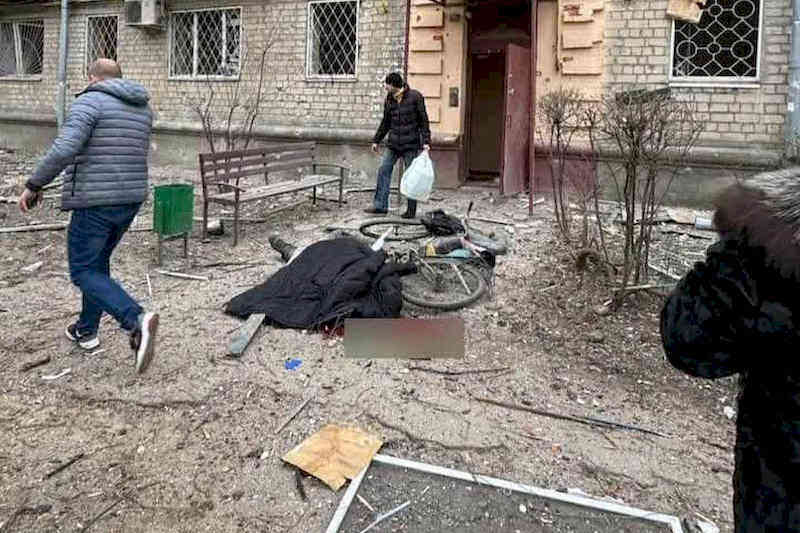 Последствия российского удара по домам мирных харьков1ян