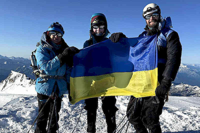 Команда ХАЇ на вершиніМонблану