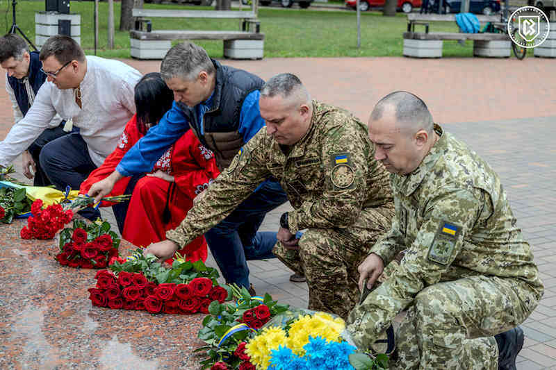 Возложение цветов