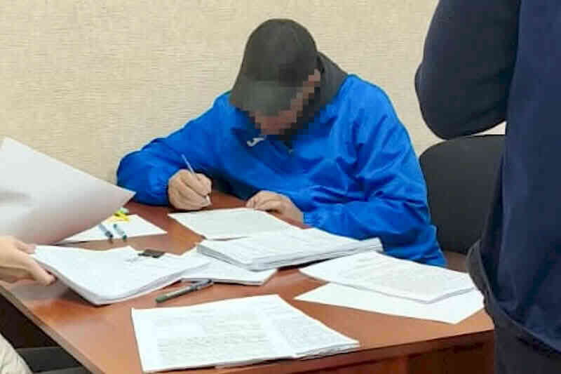 Задержанный распространитель российской лжи