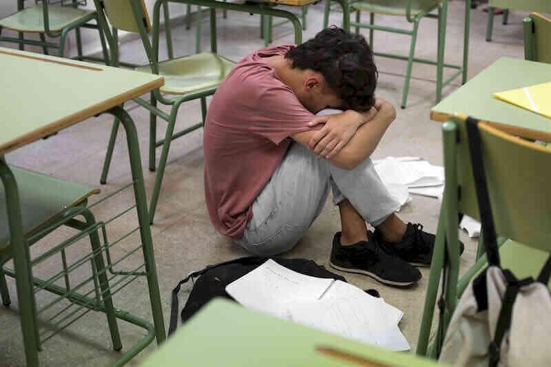 Жертва булінгу