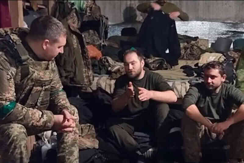 Командир 120 окремої бригади Сил територіальної оборони ЗСУ полковник Дмитро Бізонич у батальйоні