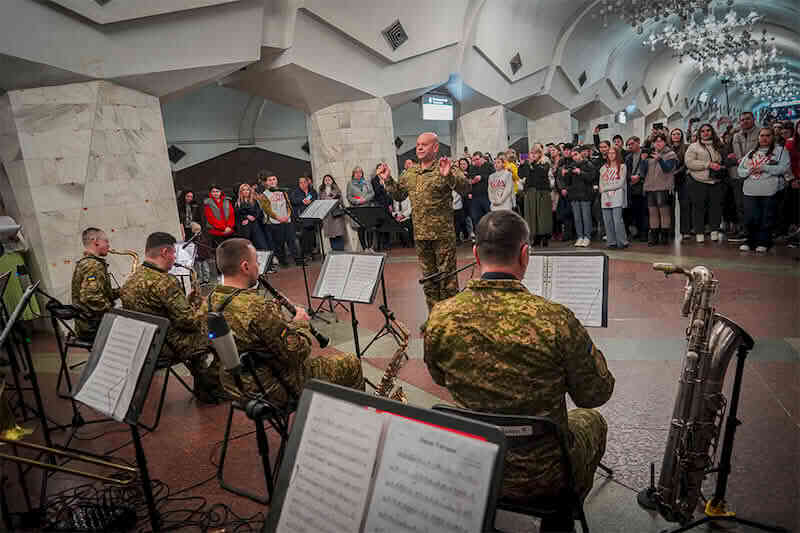Гвардейцы сыграли для харьковчан в День НГУ