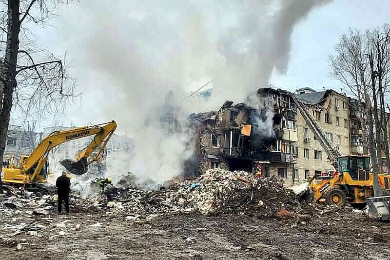 Руйнування від російського ракетного удару