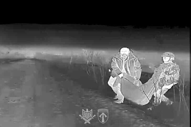 Евакуація цивільних на Вовчанському напрямку за допомогою наземного роботизованого комплексу