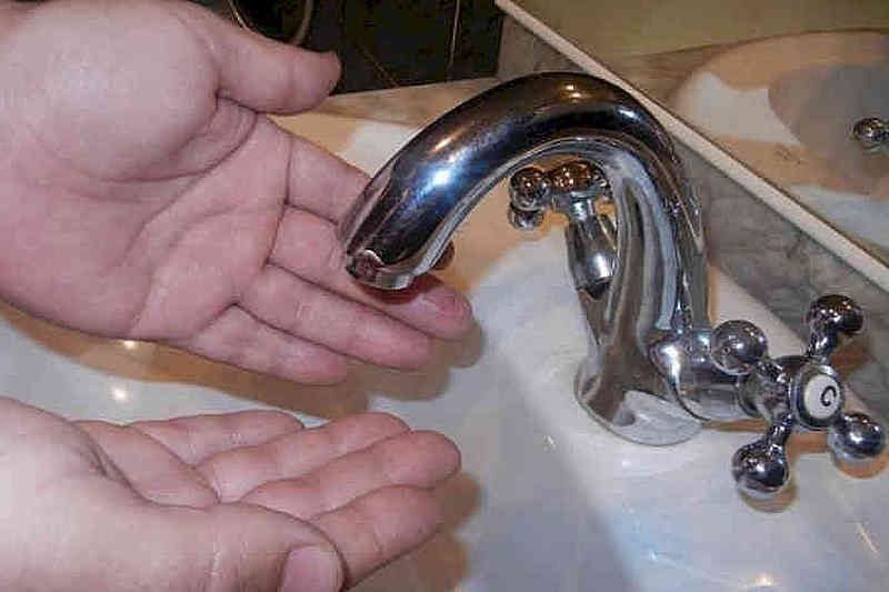 Немає води